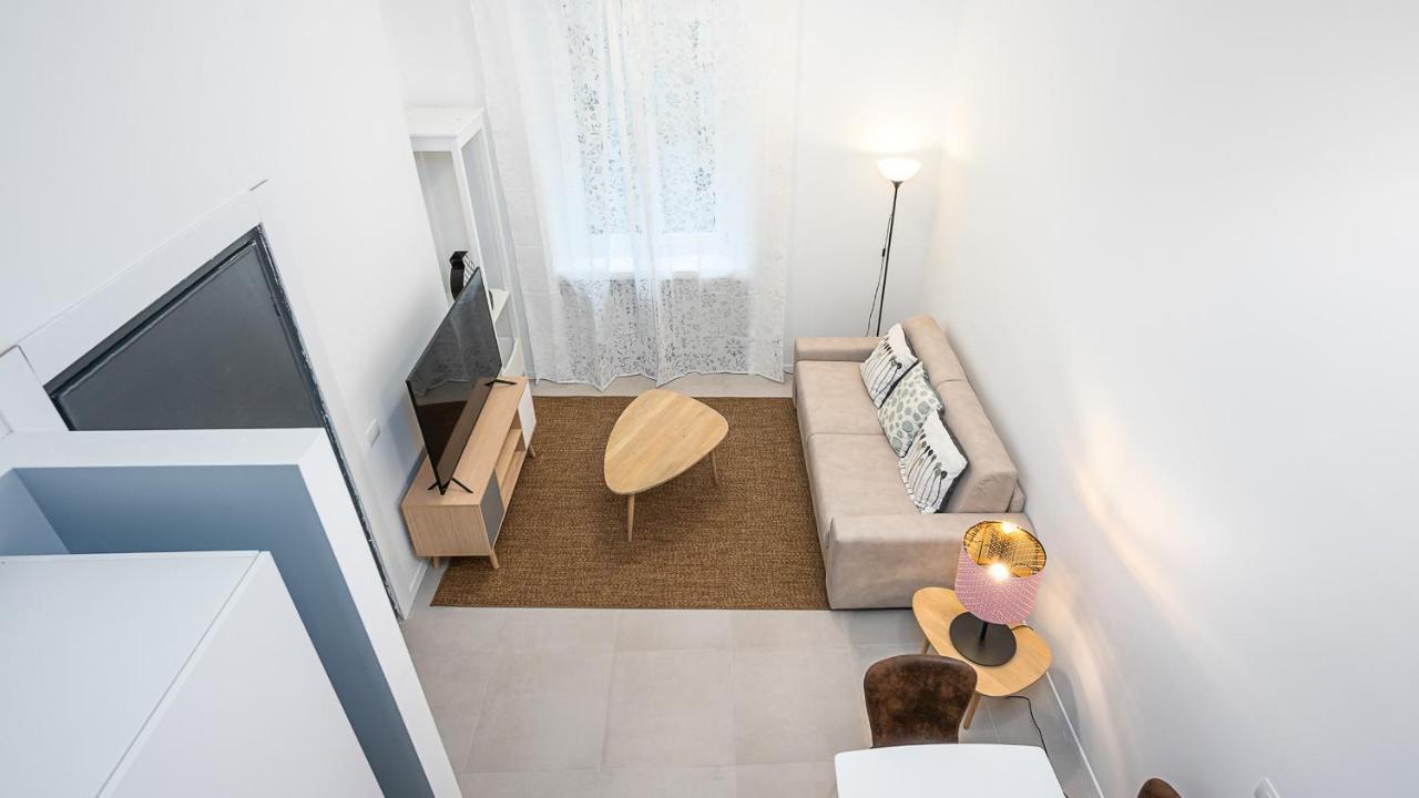 Classbnb - Due Moderni Appartamenti A 1Km Dall'Arco Della Pace Мілан Екстер'єр фото